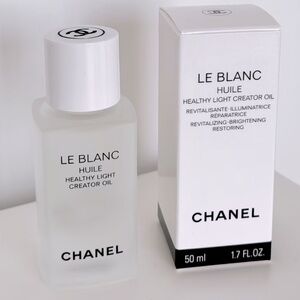 Chanel Le Blanc Healthy Light Creator Oil
Full size 
New with box